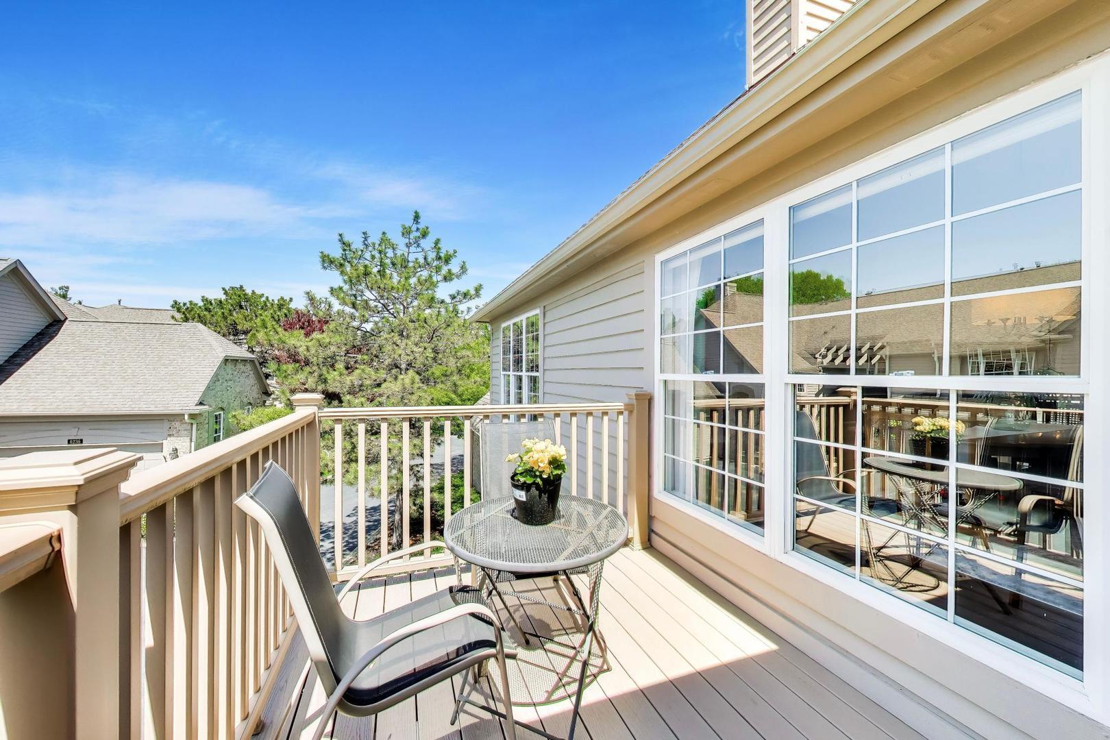 11171 Edgebrook Lane Indian Head Park IL 60525