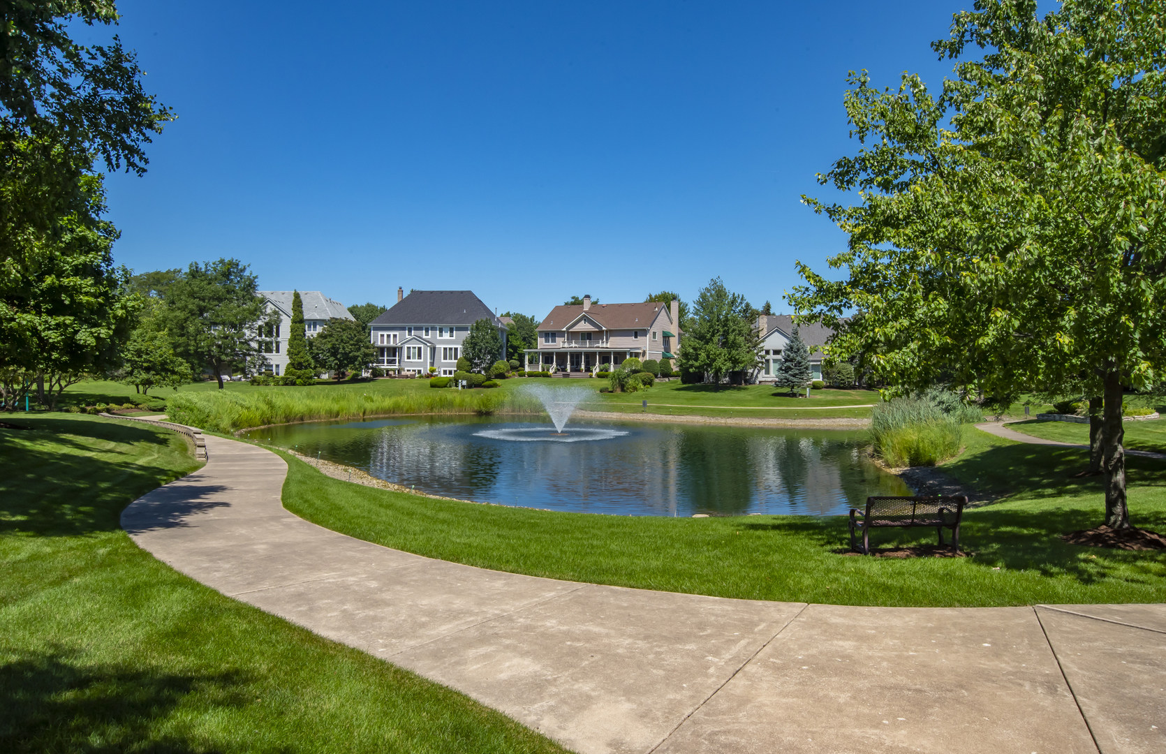 11171 Edgebrook Lane Indian Head Park IL 60525