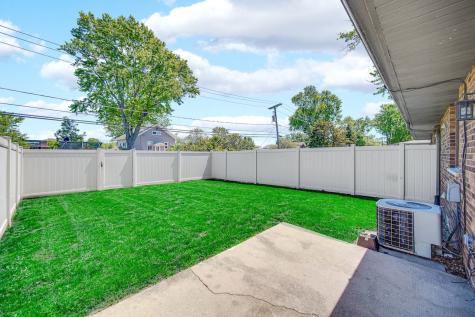 240 Marion Street Manhattan IL 60442