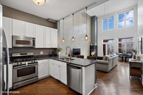 1739 North Clybourn Avenue Chicago IL 60614