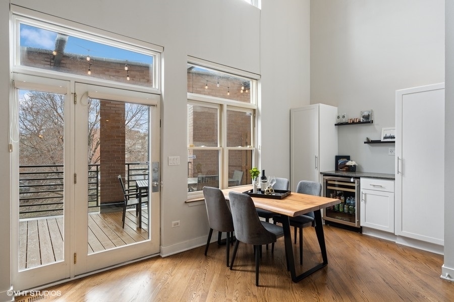 1739 North Clybourn Avenue Chicago IL 60614