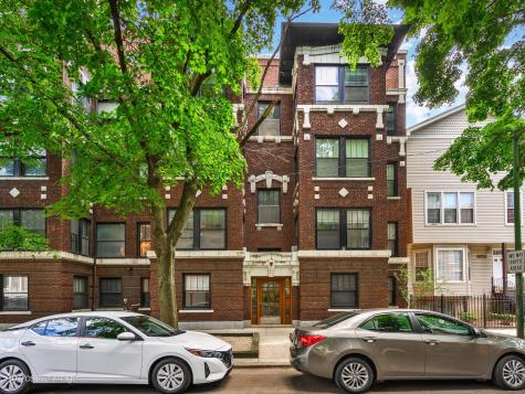1365 East 52nd Street Chicago IL 60615