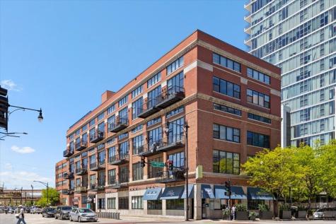 70 East 18th Street Chicago IL 60616