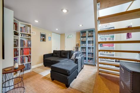 2131 West Highland Avenue Chicago IL 60659