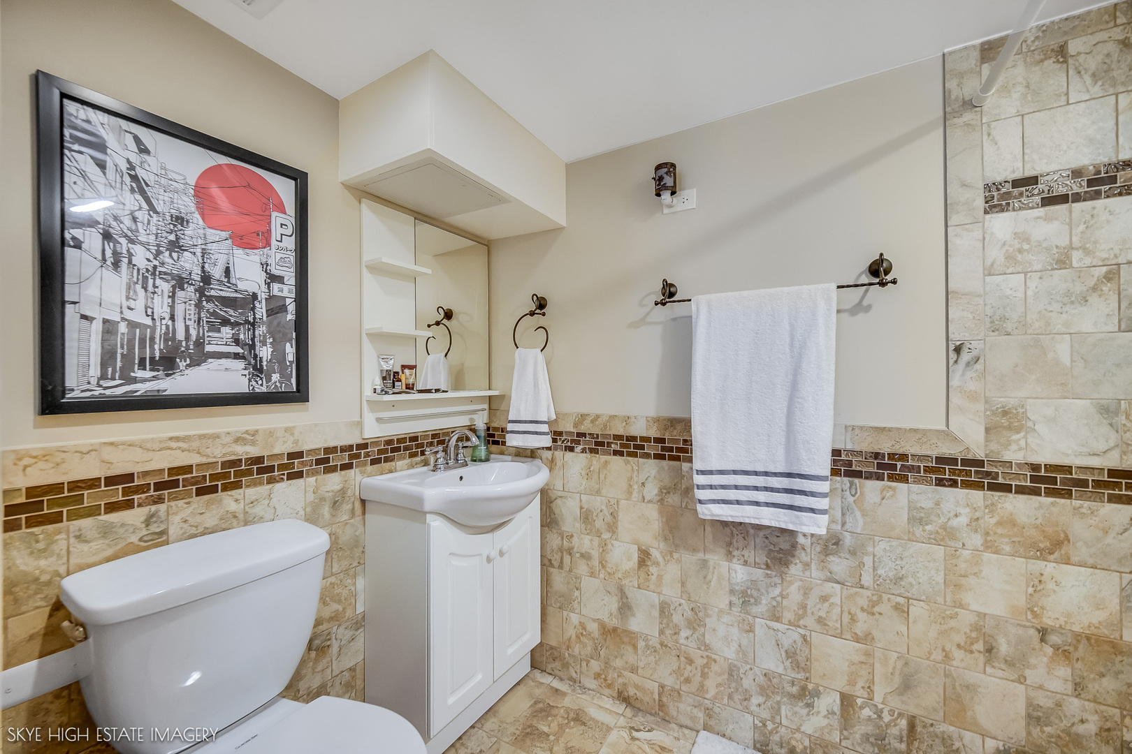 2131 West Highland Avenue Chicago IL 60659