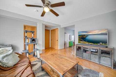 2131 West Highland Avenue Chicago IL 60659
