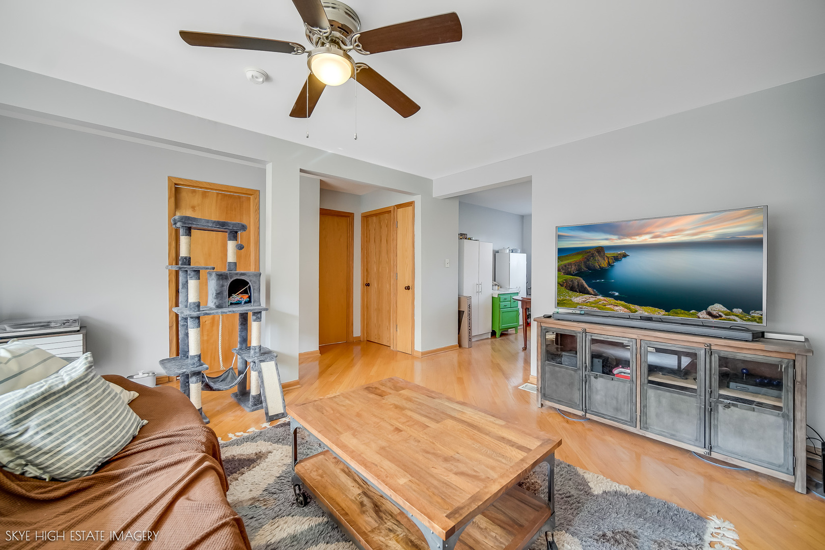 2131 West Highland Avenue Chicago IL 60659