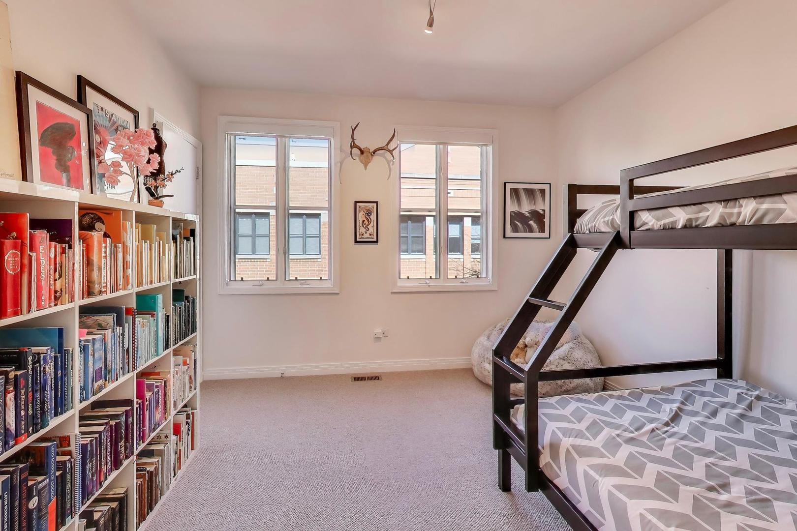 1137 West Monroe Street Chicago IL 60607