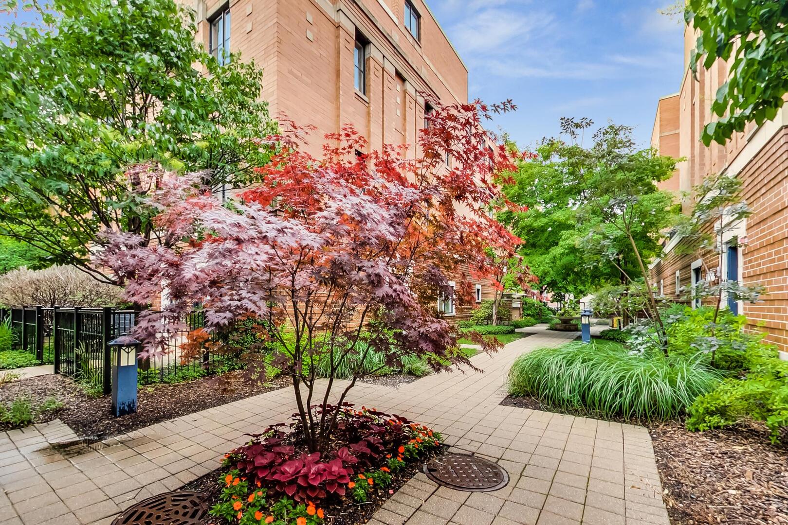 1137 West Monroe Street Chicago IL 60607