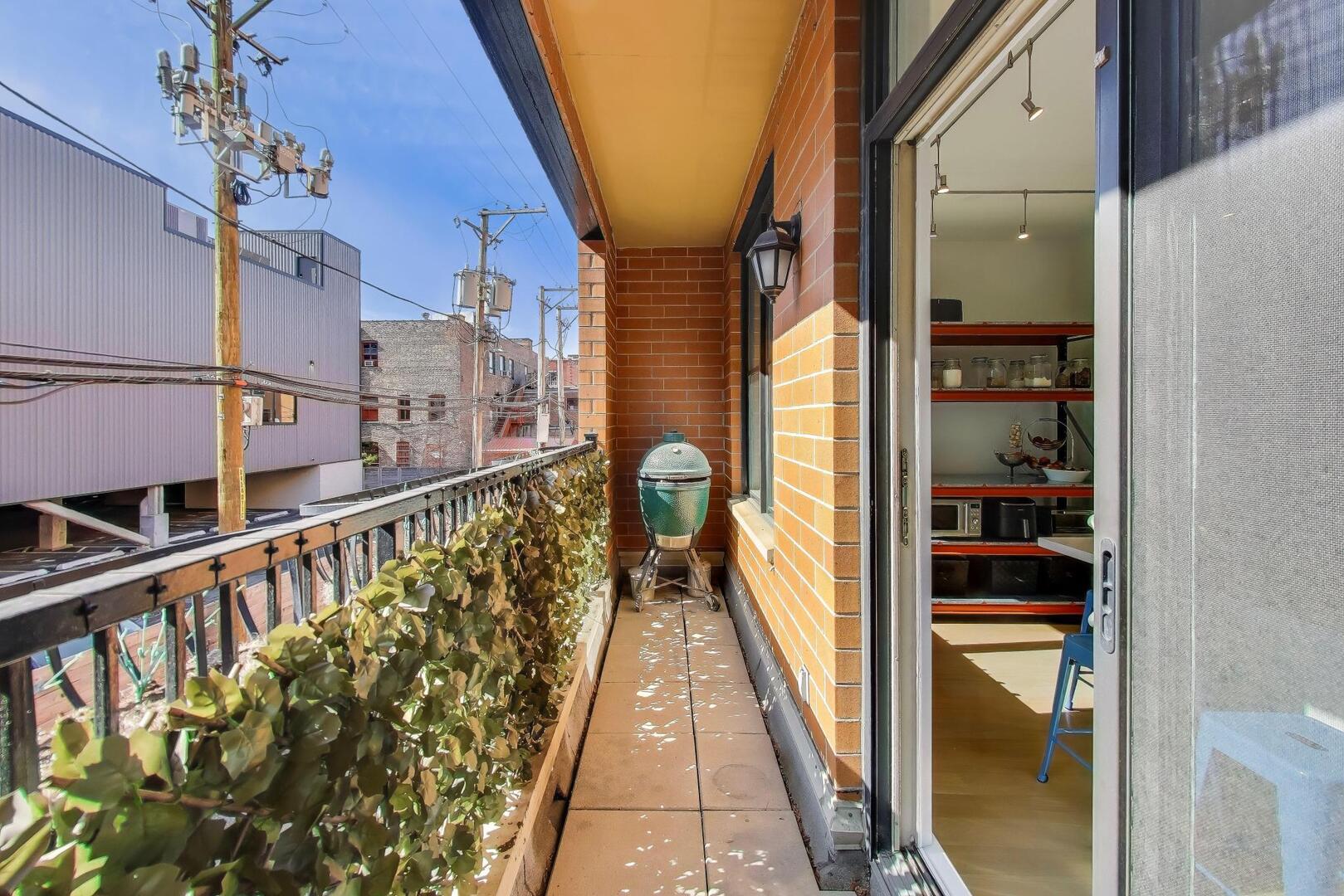 1137 West Monroe Street Chicago IL 60607