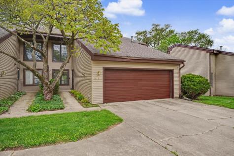 1807 Glenwood Oaks Court Urbana IL 61801