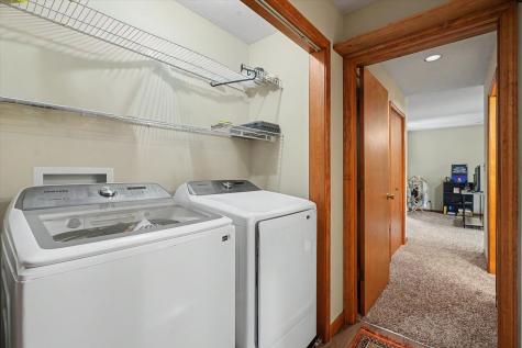1807 Glenwood Oaks Court Urbana IL 61801
