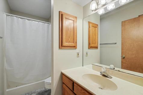 1807 Glenwood Oaks Court Urbana IL 61801