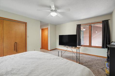 1807 Glenwood Oaks Court Urbana IL 61801