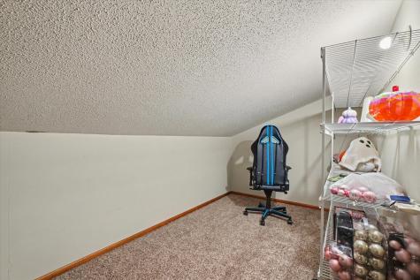 1807 Glenwood Oaks Court Urbana IL 61801