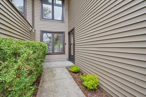 1807 Glenwood Oaks Court Urbana IL 61801