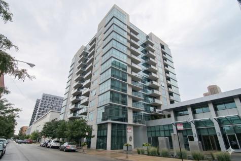 123 South Green Street Chicago IL 60607
