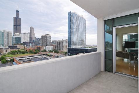 123 South Green Street Chicago IL 60607
