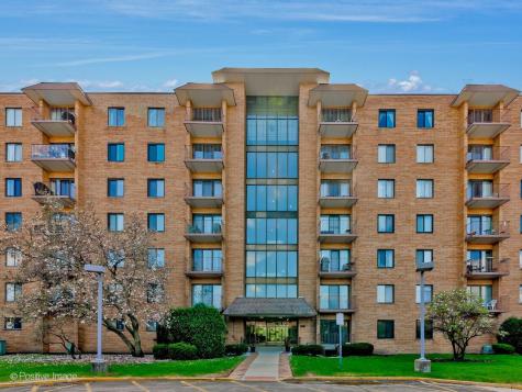 1717 West Crystal Lane Mount Prospect IL 60056