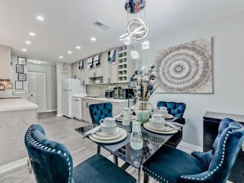1717 West Crystal Lane Mount Prospect IL 60056