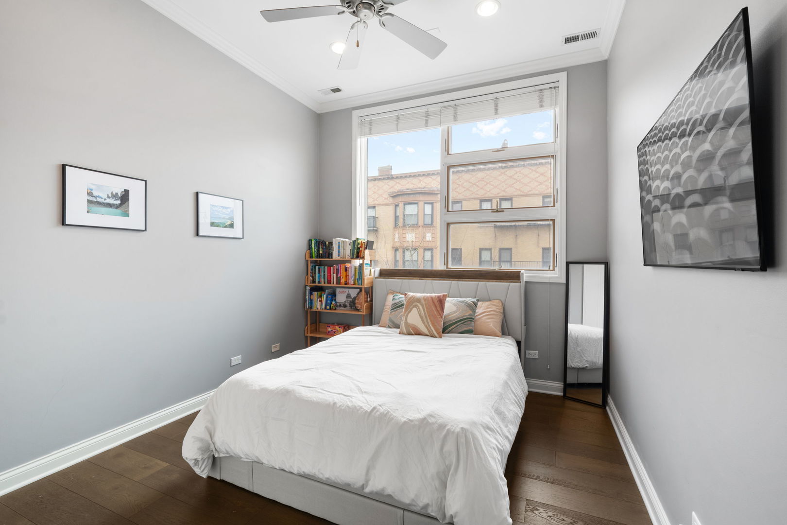 1555 North Wood Street Chicago IL 60622