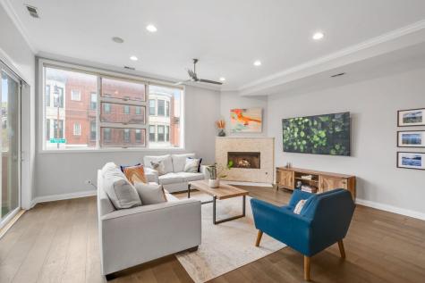 1555 North Wood Street Chicago IL 60622