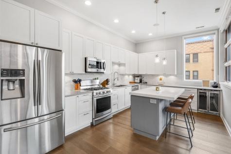1555 North Wood Street Chicago IL 60622