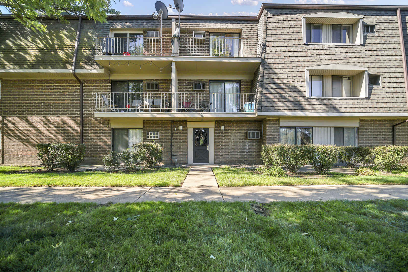 138 East Bailey Road Naperville IL 60565