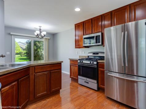 656 Hawley Drive Oswego IL 60543
