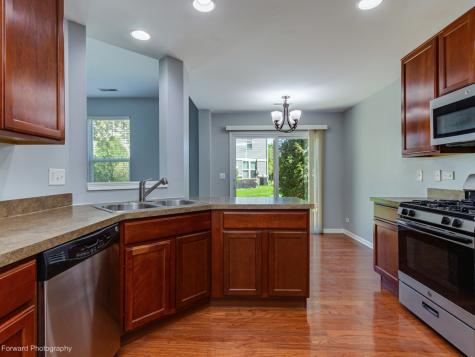 656 Hawley Drive Oswego IL 60543