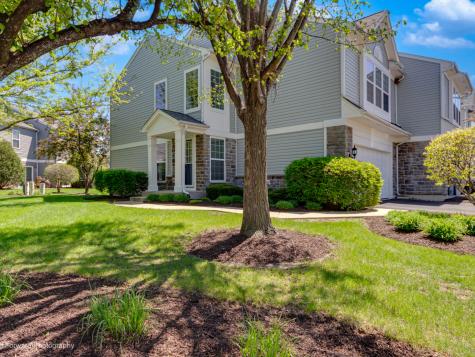 656 Hawley Drive Oswego IL 60543
