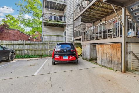 5859 North Glenwood Avenue Chicago IL 60660