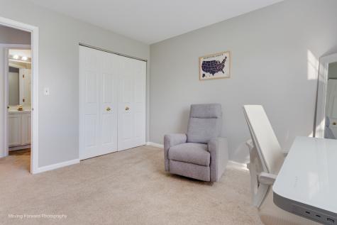 139 East Lake Ridge Drive Glendale Heights IL 60139