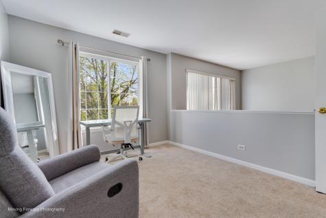 139 East Lake Ridge Drive Glendale Heights IL 60139