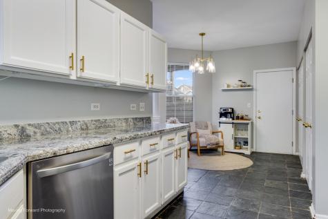 139 East Lake Ridge Drive Glendale Heights IL 60139