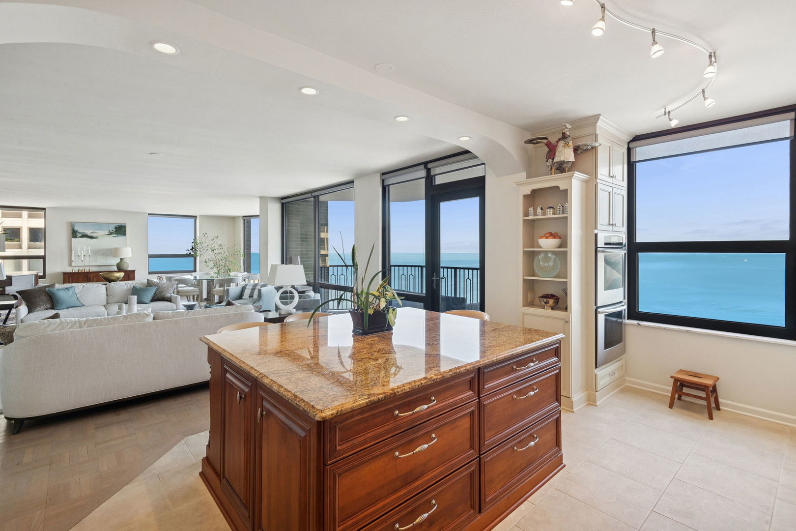 1040 North Lake Shore Drive Chicago IL 60611