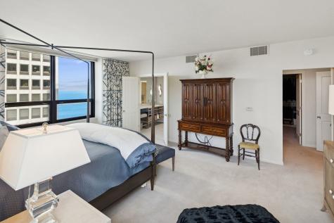 1040 North Lake Shore Drive Chicago IL 60611