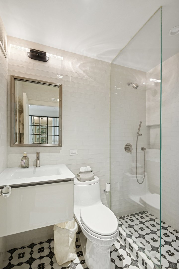 1040 North Lake Shore Drive Chicago IL 60611