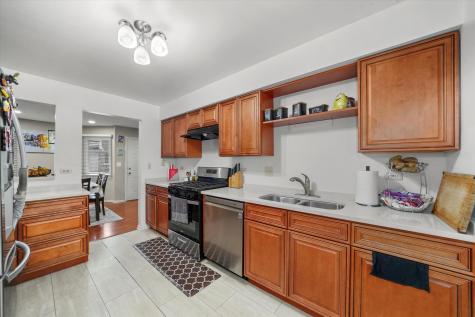 1265 Ranchview Court Buffalo Grove IL 60089