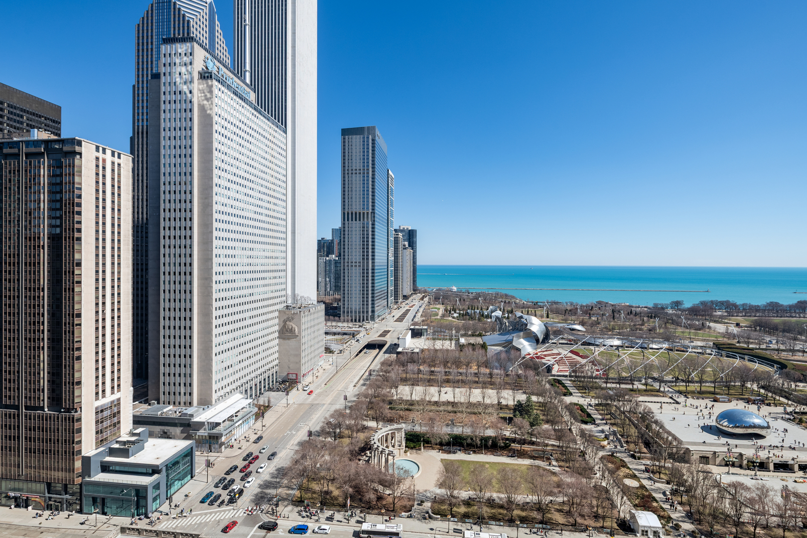 130 North Garland Court Chicago IL 60602