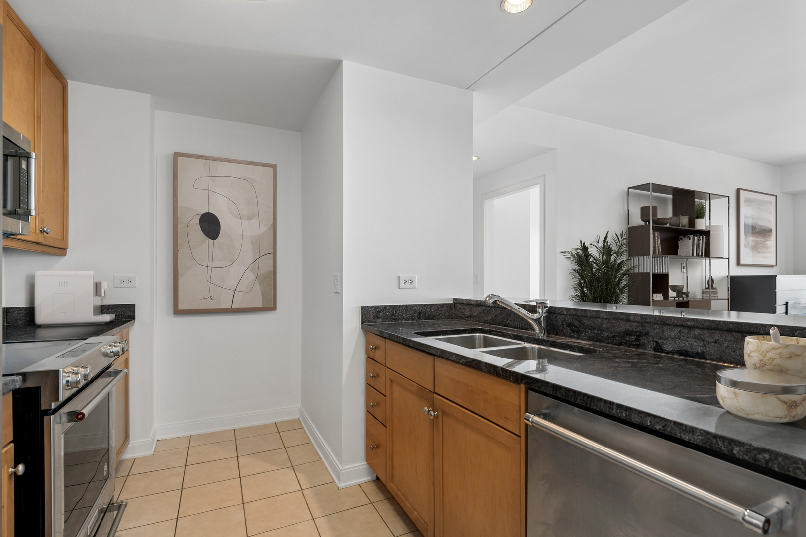 130 North Garland Court Chicago IL 60602