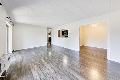 1056 North Mill Street Naperville IL 60563