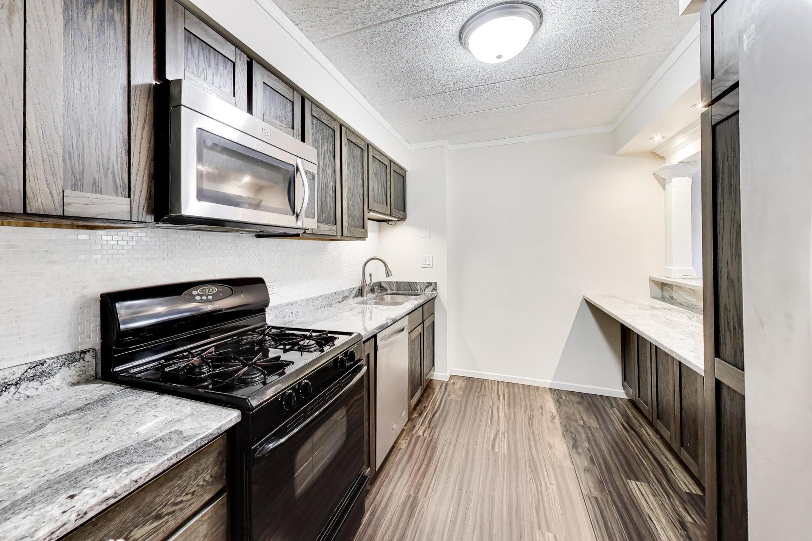 1056 North Mill Street Naperville IL 60563
