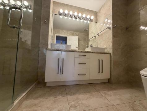 305 Bloomfield Court Vernon Hills IL 60061