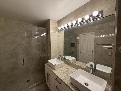 305 Bloomfield Court Vernon Hills IL 60061