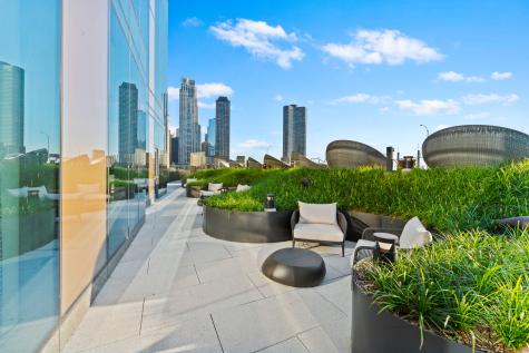211 North Harbor Drive Chicago IL 60601