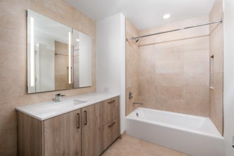 211 North Harbor Drive Chicago IL 60601