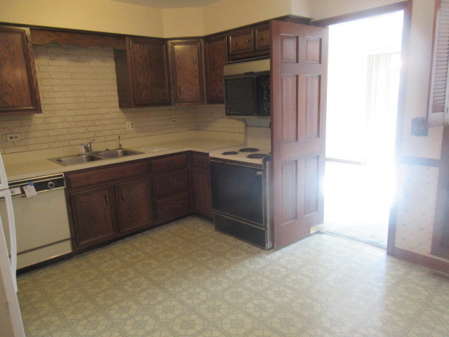 596 Windham Lane Naperville IL 60563