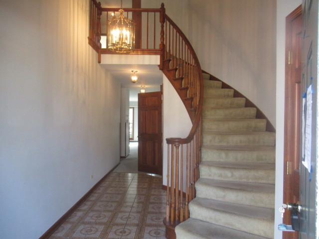596 Windham Lane Naperville IL 60563