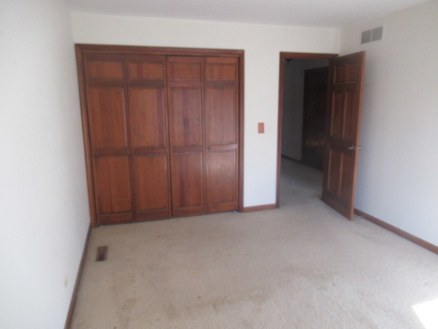 596 Windham Lane Naperville IL 60563